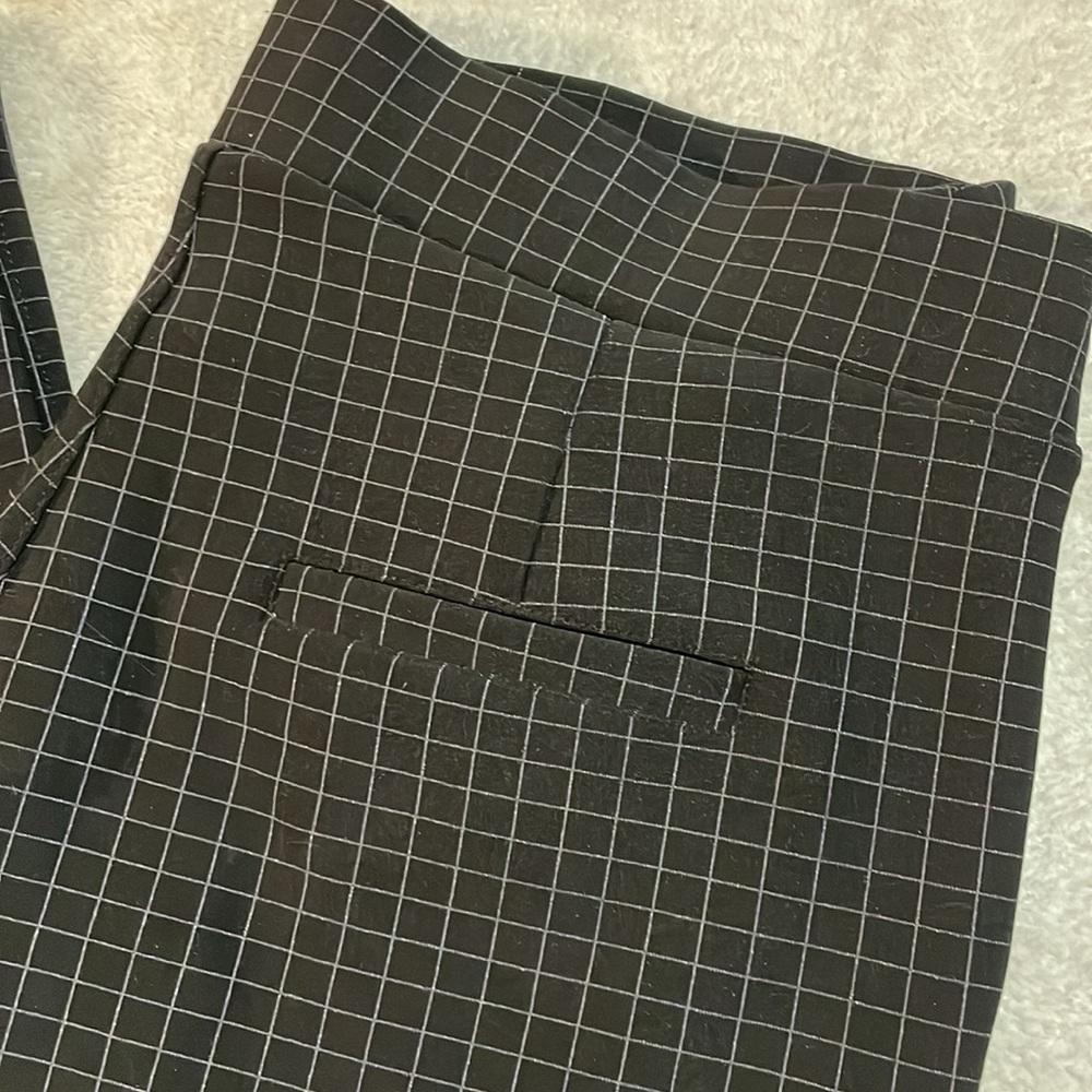 Maze Collection Black and White Checkered Pants - Picture 3 of 10